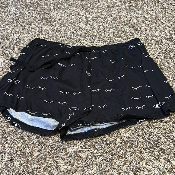 SUPER CUTE SLEEP SET - Picture 2 of 2